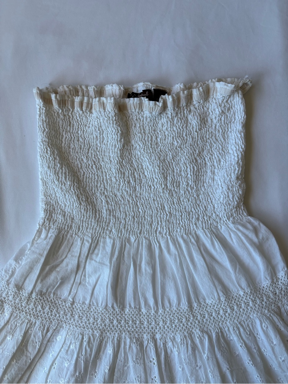 White Flowy Ruffled Dress - Picture 7 of 8
